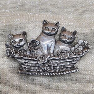 SEAGULL CANADA vintage pewter cat brooch